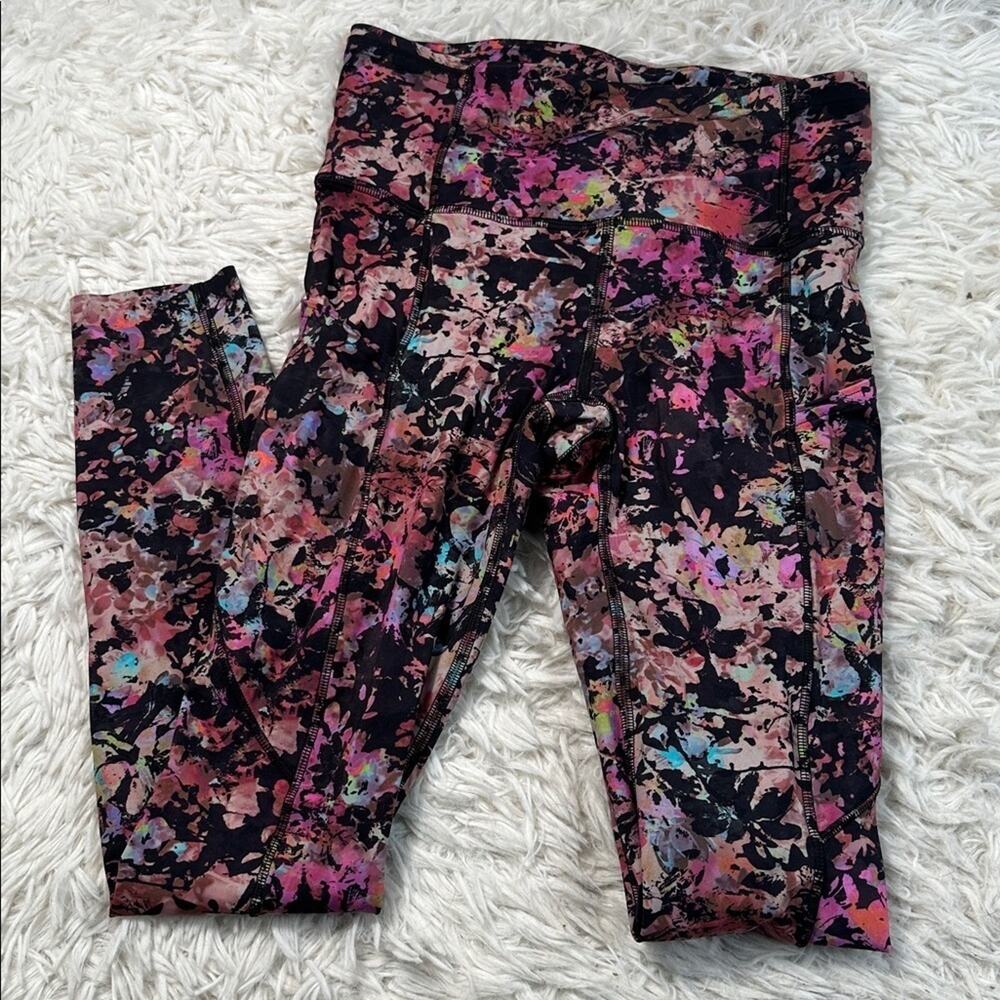 Lululemon Fast and Free High-Rise Tight 25" Stencil Blossom Red Multi